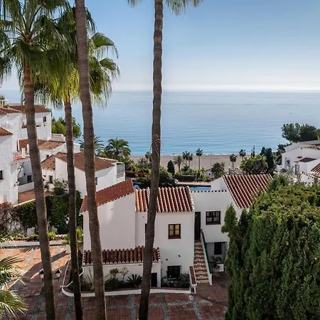 Apartamento Capistrano Playa, - R9974 *