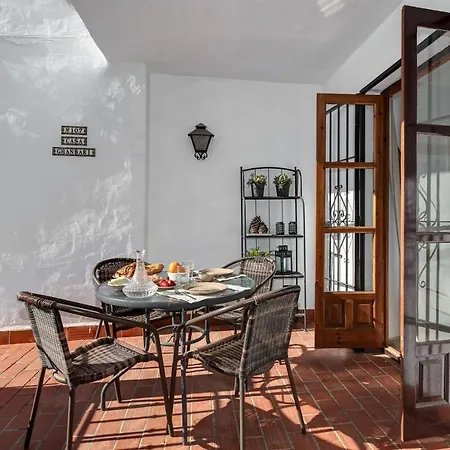 Capistrano Playa, - R9974 *
